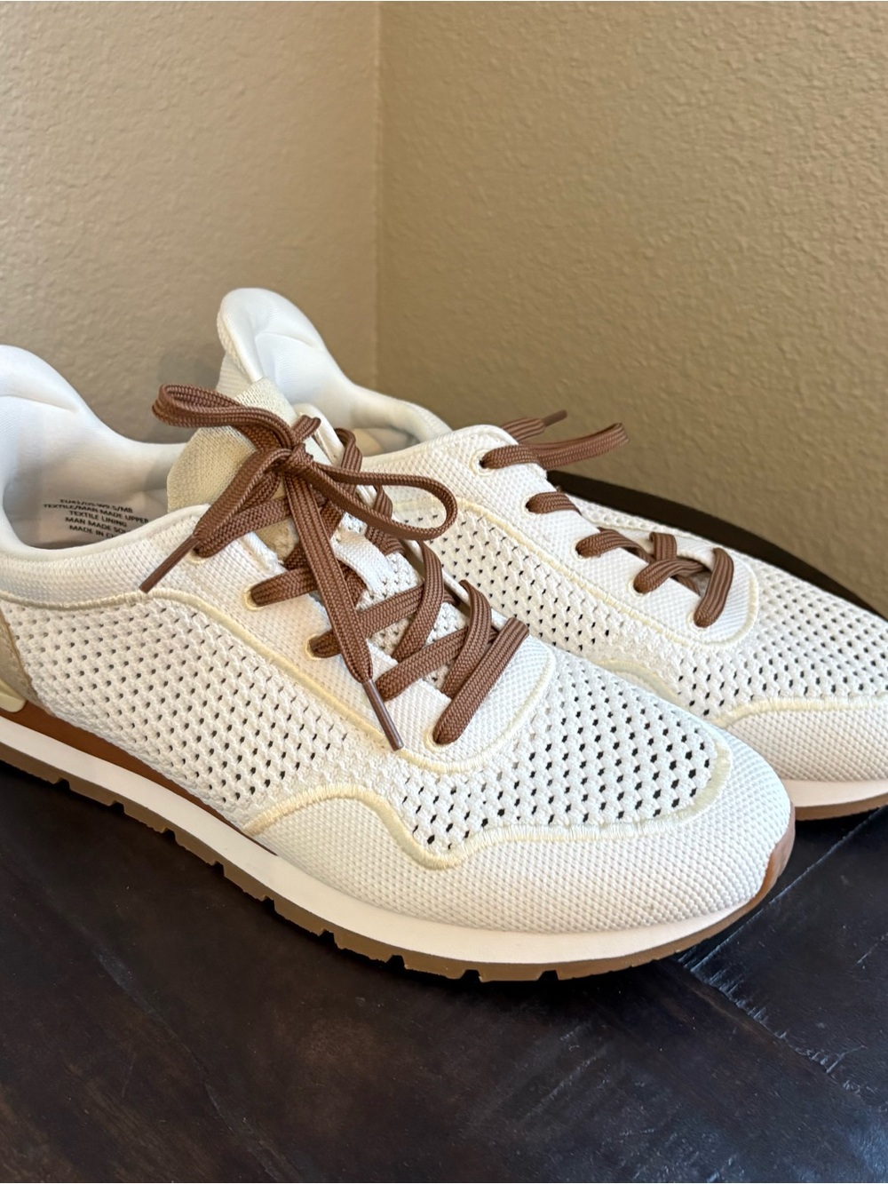 Vivaia Slip On Sneakers - Picture 2 of 12